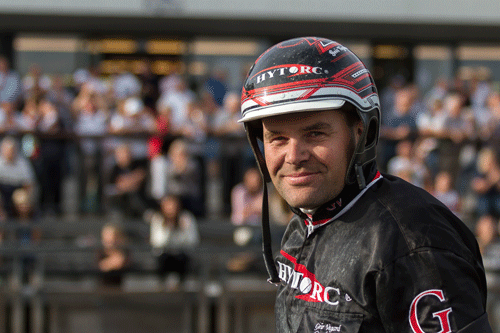 Stopper som træner, hvis han vinder Derby!