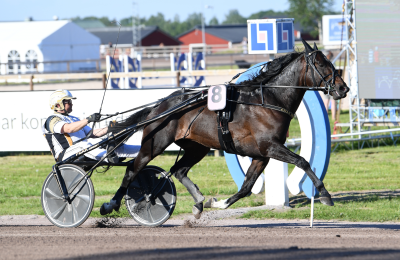Oslo Grand Prix: Ônas Prince fra anden række