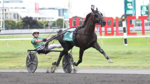 Captain Corey fint fra start