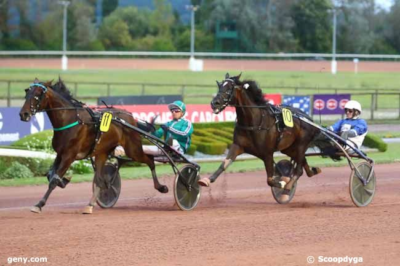 Dowhatyoudodowell nummer to i Cabourg