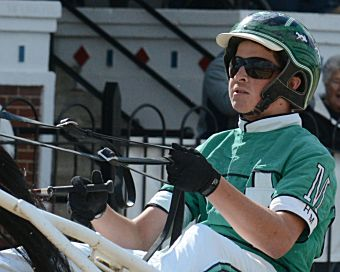 Ung amerikansk kusk dræbt i styrt