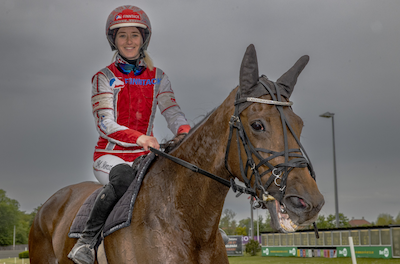 Michelle Mønster – i sadel og i sulky