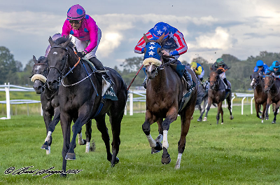 Dramatisk Derby på Klampenborg