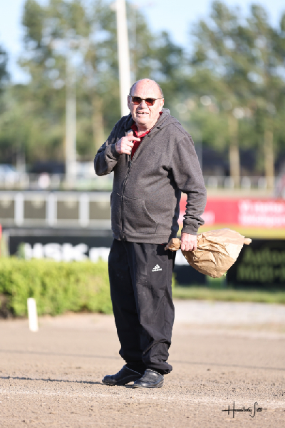 Finn Larsen, 80 år I dag