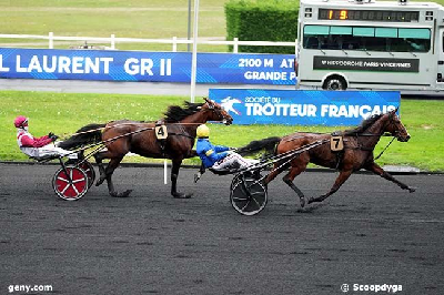 Liza Josselyn satte hingstene til vægs