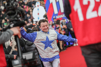 Prix d’Amerique: Franck Nivard udnyttede chancen