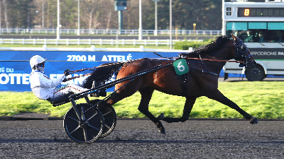 Julien Sensei holdt legestue på Vincennes