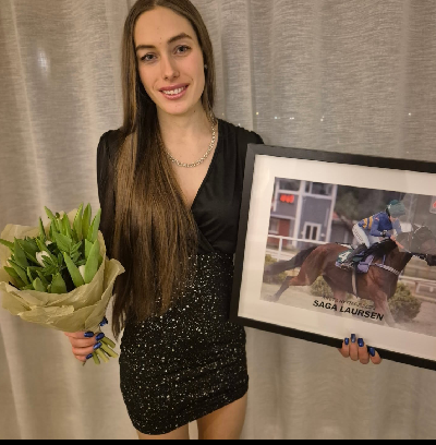 Saga Laursen dobbelt hædret på Axevalla