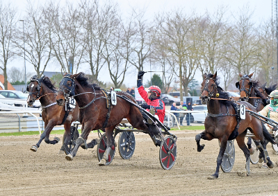 State Trooper og Møllenberg sørgede for gode gevinster