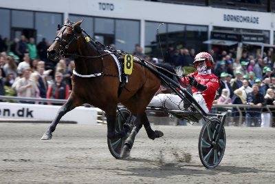 Det gik alligevel med en ny maskot!