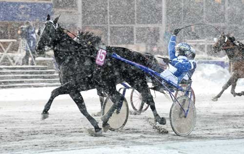 Tack Wee Med Mads Hviid Nielsen vandt sikkert i snevejret pรฅ ร
by, t. Foto Kanal 75