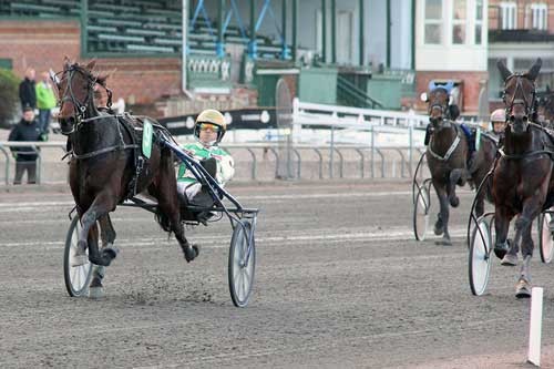Apollo Damgård nedkæmpede sikkert længe førende Anton Tinghøj. Foto Martin Timm Holmstav