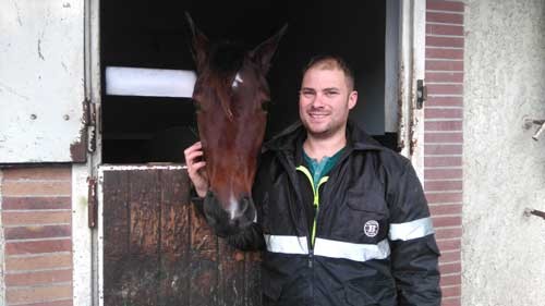 Kenneth P. Hansen med sin herlige hoppe Bombastic Design. Privat Foto