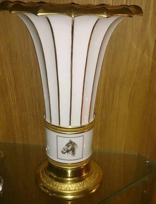 Og sådan ser en Derbyvase ud