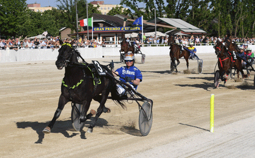 Timone Ek med Bjørn Goop vinder Gran Premio d'Europa sikkert. Foto GeradrdForni
