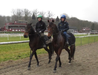 Hommage d'Couronne og Winther træner på Klampenborg Galopbane. Foto Kenneth Nielsen