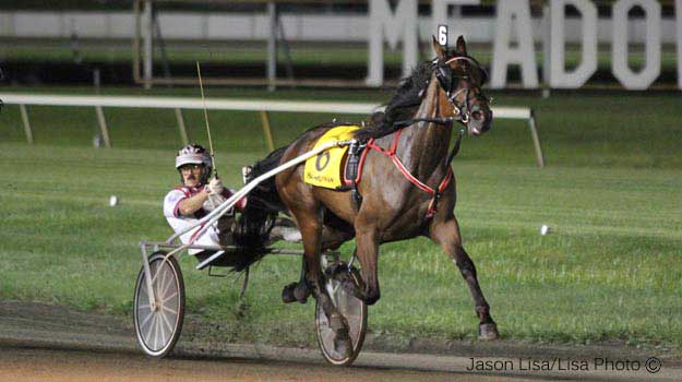 JL Cruze vandt Hambletonian Maturity i ny verdensrekord 1.108.7/1812 meter