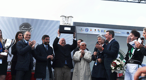 Ærespræmieoverrækkelsen! Foto Gerard Forni