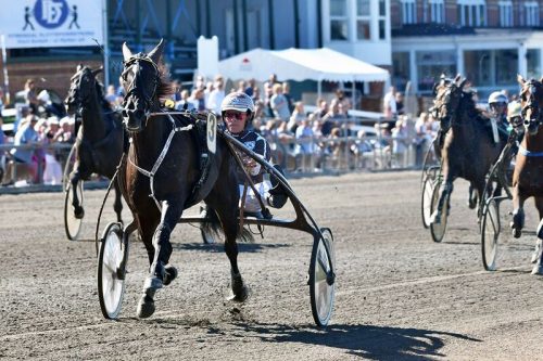 Lesperanza vinder trods hårdt løb for Christian Lindhardt - Foto: Lasse Jespersen