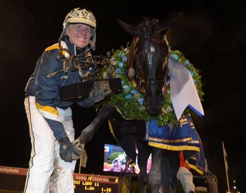Tak for indsatsen! Melander oog Nuncio hilser. Foto Kanal 75