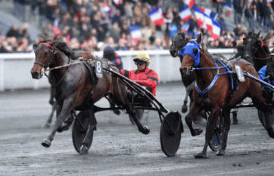 Bold Eagle med Franck Nivard har grebet pรฅ Timoko med Bjรธrn Goop og vinder Prix de France 2016. Foto Gerard Forni