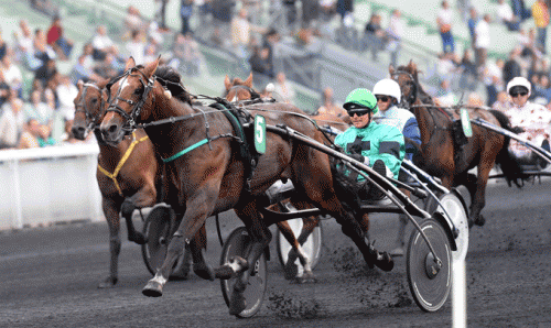 Un Mec d'Heripre med Jean  Michel Bazire ved en tidliigere sejr. Foto Gerard Forni