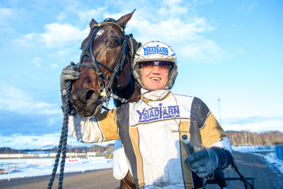 Per Nordström med Ônas Prince. Foto Kanal 75