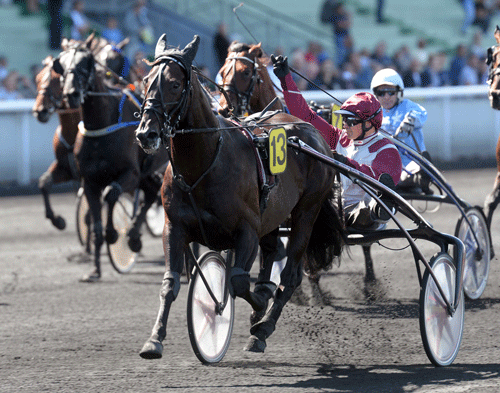 READY-CASH-FINALE-MASTERS2