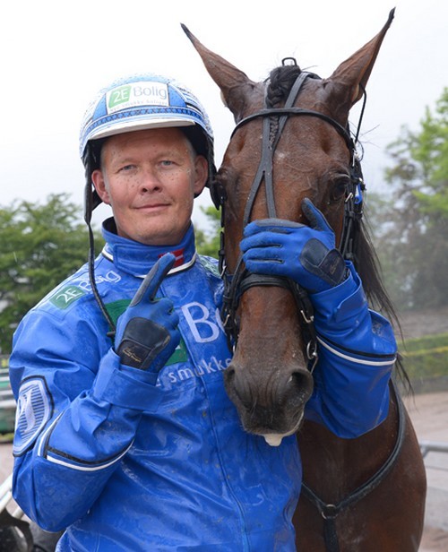 Peter Jensen med Tango Vang. Arkiv
