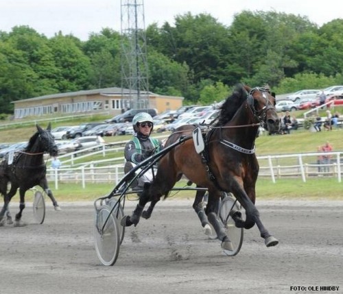 Er Winston Sisa med Jan Dahlgaard  fortsat Derbyfavoritten efter i dag? Foto Ole Hindby