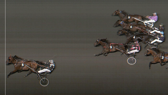 Aboy From Above med Axel Jacobsen vinder sikkert.