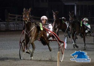 Akeleje D - satte banerekord på Lunden.