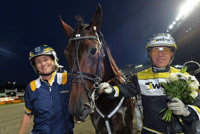 Træneren Catarina Lundstrøm, Al Dente og Ôrjan Kihlström . Foto Kanal 75