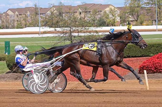 Cee Bee Yes med Scott Zeron gรฅr forbi Lifetime Pursuit til sejr i verdensrekord 1.08.6
