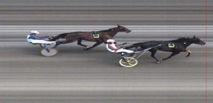 Dave Briggs vinder foran Royal Ice