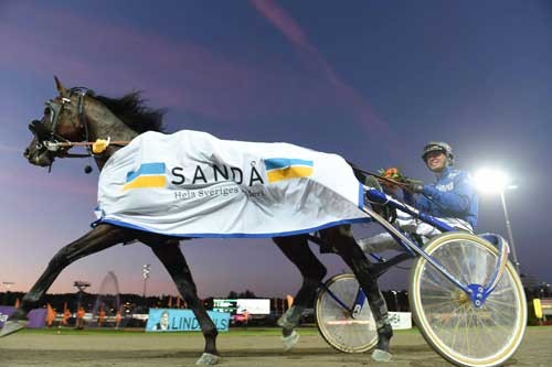 Fortune Sund . svensk rekordholder med 1.12.1a/2140 m Kanal 75