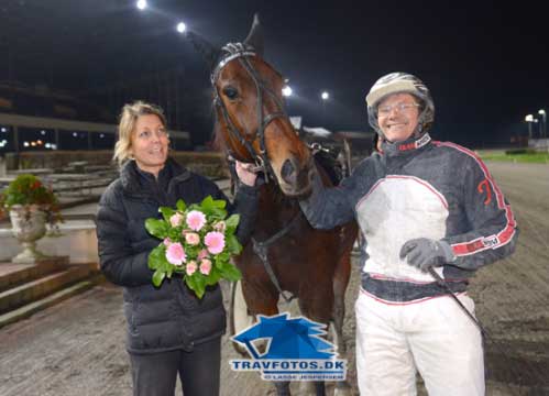 Jens Simoni og ejeren Christel Jørgensen, Stald CJ med Great Arnie