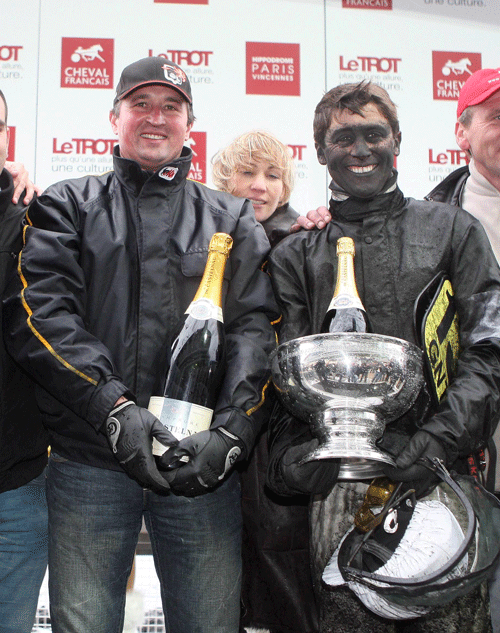 Træner Sebastian Guarato og kusken Eric Raffin er et stærkt team på Vincennes, Foto Gerard Forni.