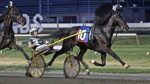 Mission Brief med Yannick Gingras vandt  finalen i New Jersey Sires Stakes for 3-årige hopper, selv om den ikke var som bedst.