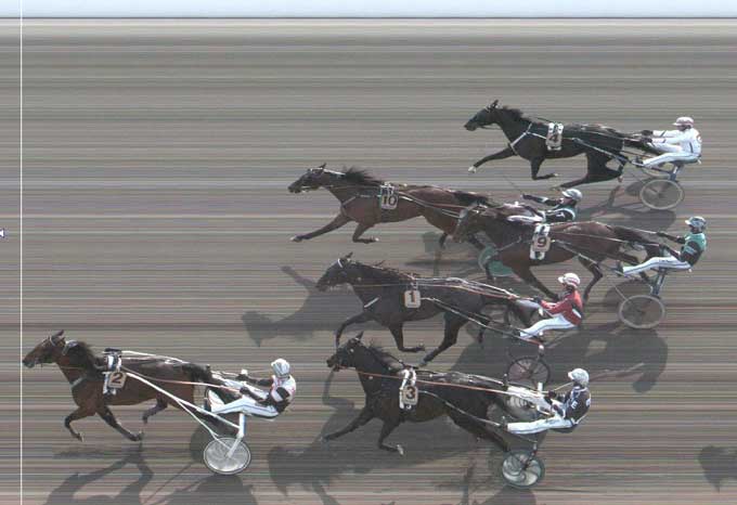 Noras Bean vinder sikkert foran 10 Maven,  1 El Mago Pellini, 3 Arazi Boko, 9 Montgomery Hill og 4 Jaguar Broline.