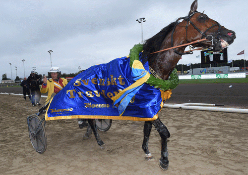 Frankrig venter på Readly Express. Foto Kanal 75