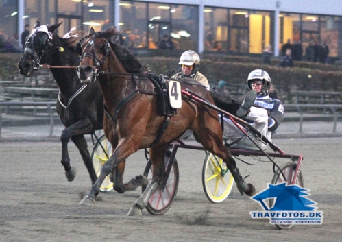 Sharif America med Christoffer Eriksson var eftermiddagens største overraskelse.