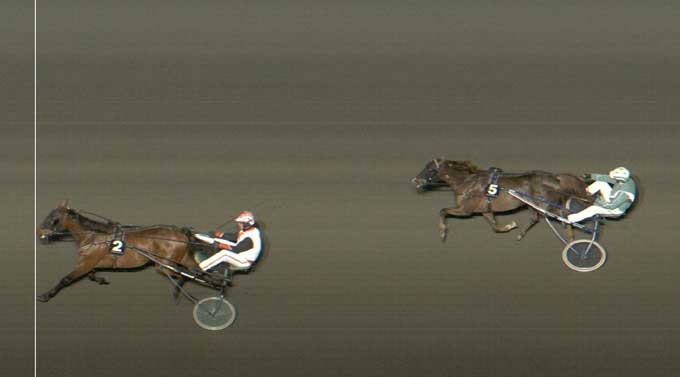 Smargd med Nicolaj Andersen vinder sikkert.