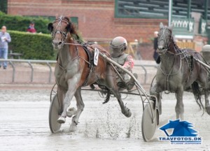 Supercool Langkjær med Steen Juul ved en tidligere sejr.