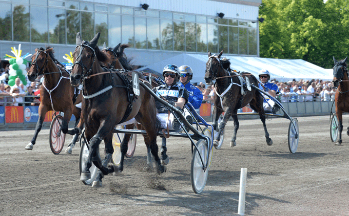 Timbal med Robert Bergh vandt sikkert. Kanal 75