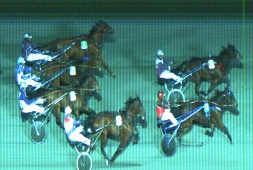 Det tætte opløb, hvor Valletta vinder til 41 gange pengene .- og Anthony Downs er nummer tre